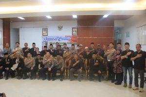 Polresta Bandung Gelar Jum'at Curhat di Kecamatan Katapang