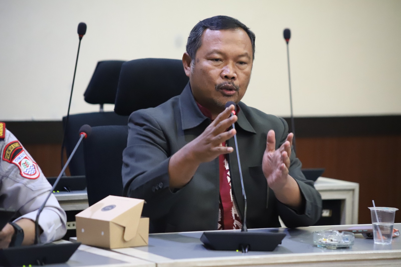 Audiensi rekayasa lalin jalan Lurah