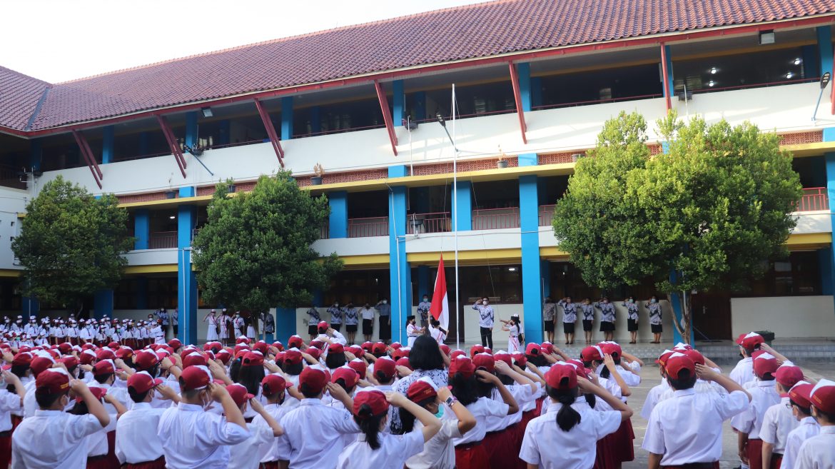 siswa SD kelas 5