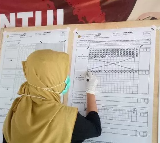 pleno terbuka