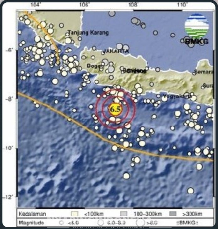 Gempa 6,5 SR Guncang Kabupaten Garut: Bangunan Rusak, Warga Waspadai Potensi Gempa Susulan 2 IMG 20240428 042540