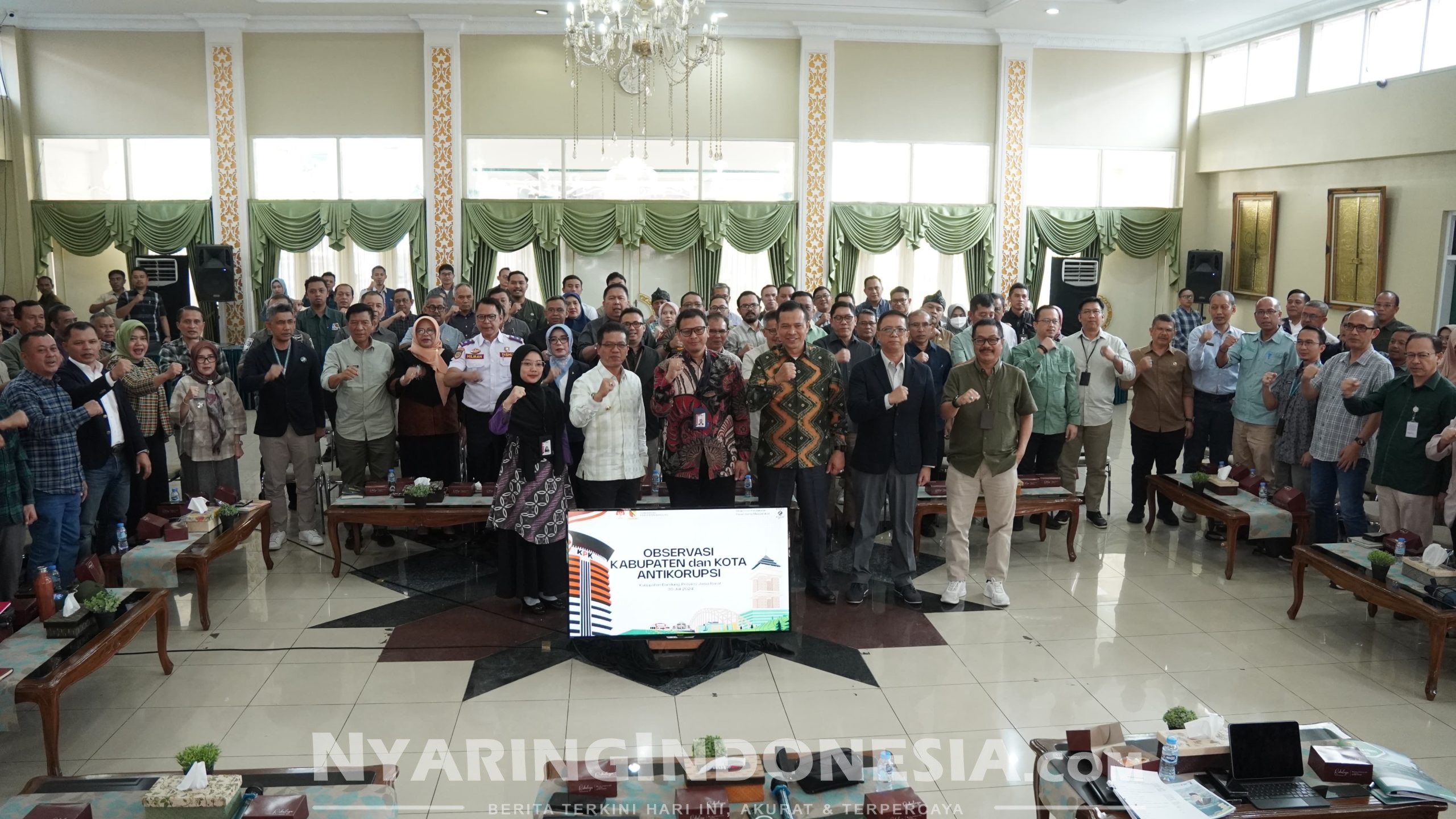 Pelaksanaan kegiatan observasi nominasi Kabupaten/Kota Percontohan Anti Korupsi di Rumah Dinas Bupati Bandung Dadang Supriatna dihadiri oleh Plh Direktur Pembinaan Peran Serta Masyarakat KPK RI, Andhika Widiarto (30/7/2024)
