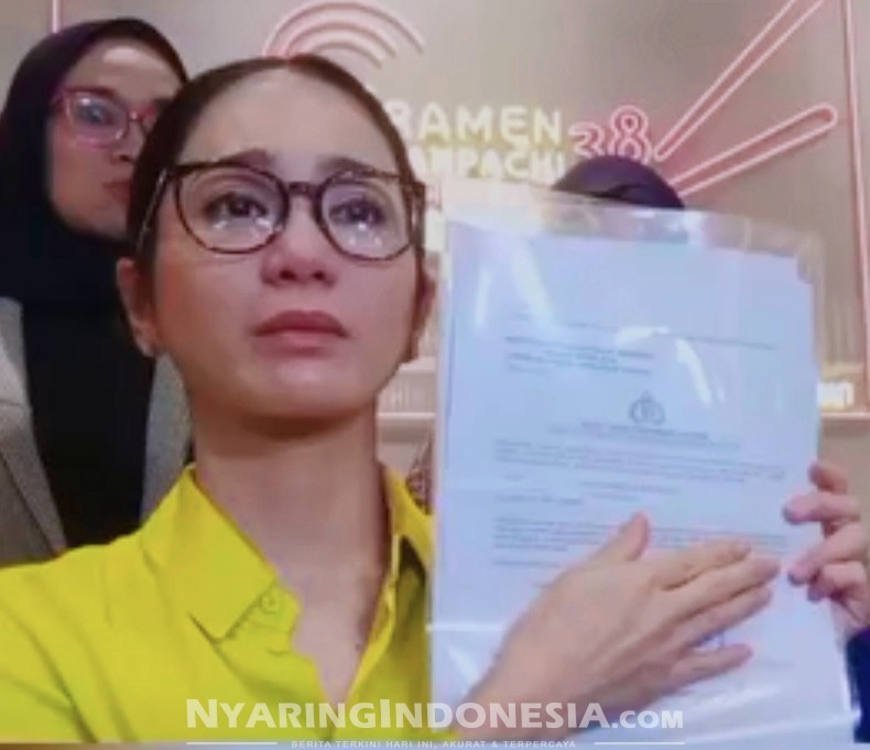 Aktris Bunga Zainal