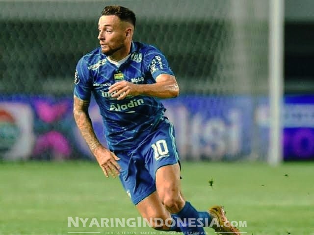 Foto: Gelandang Persib Bandung Marc Klok