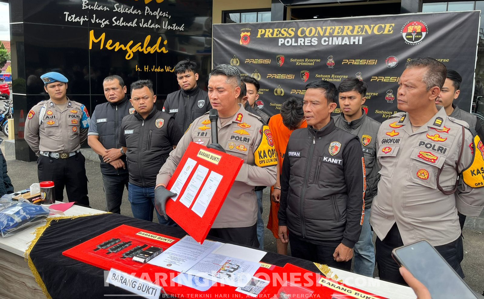 Konferensi Pers Pelaku Pencabulan