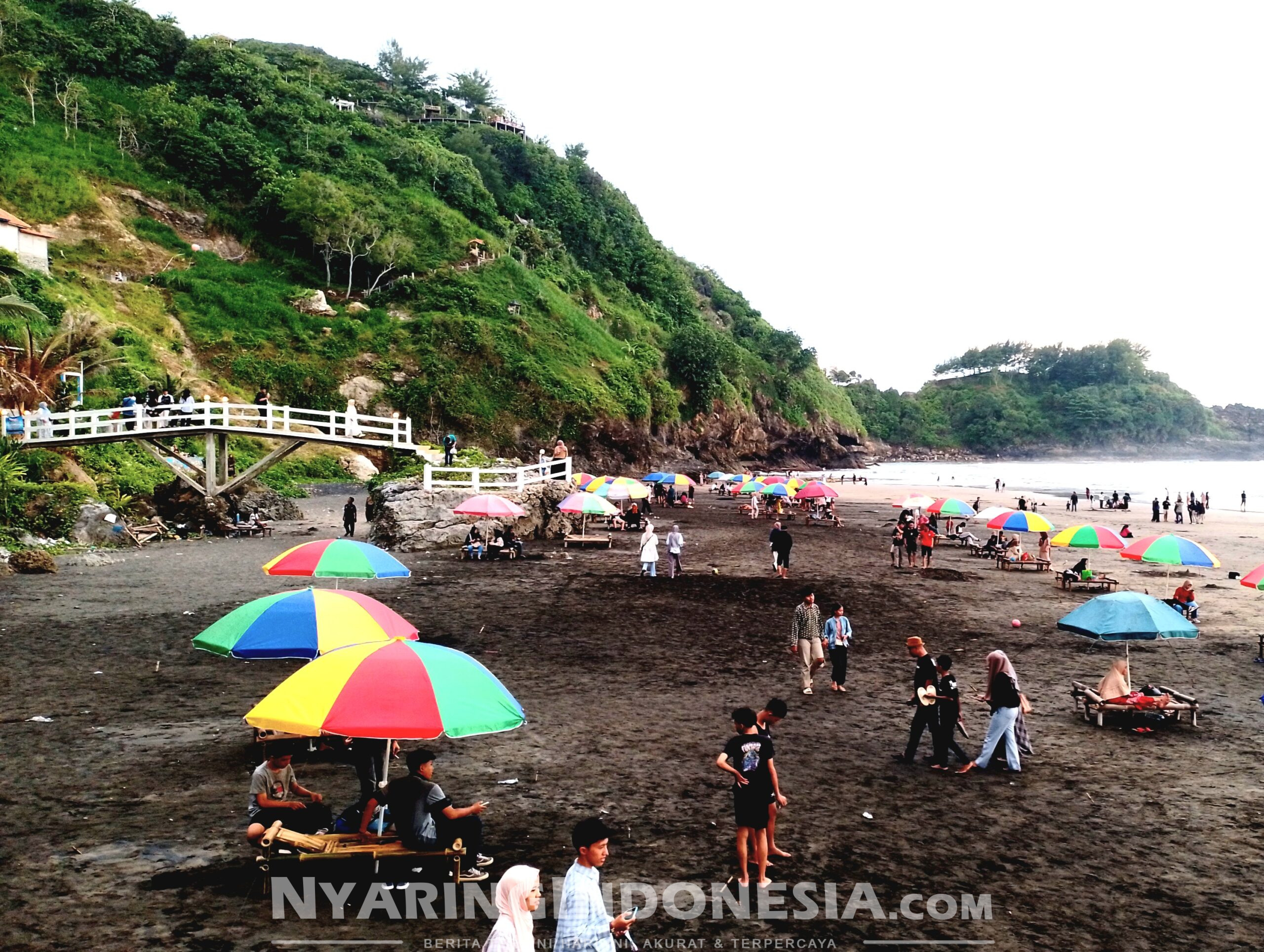 Pantai Suru Manis