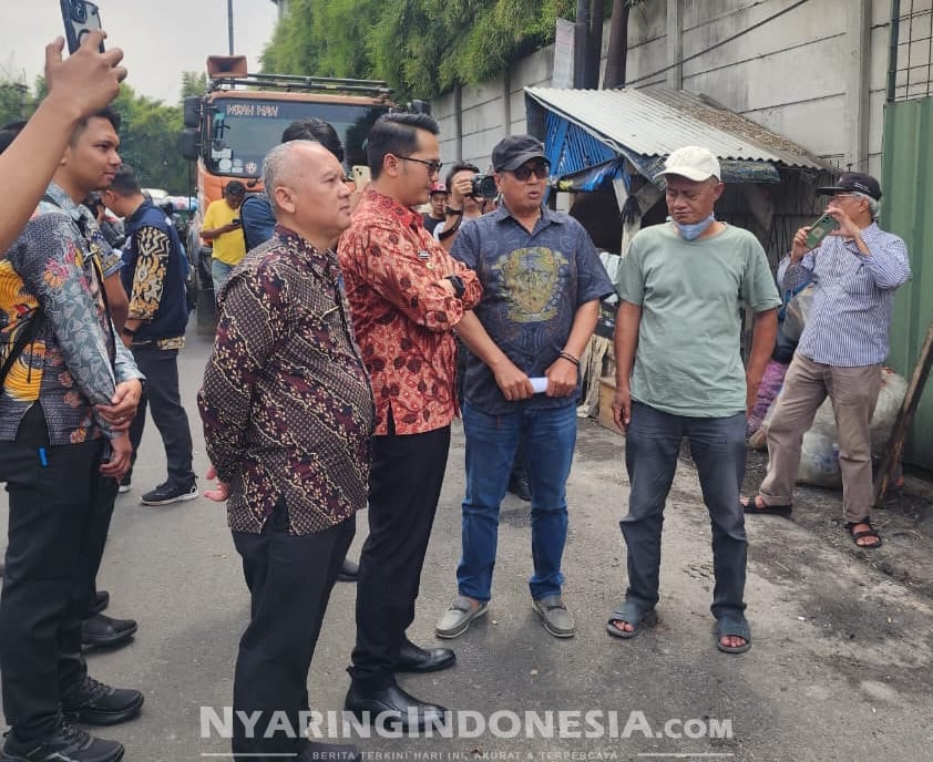 Clean Up Sampah